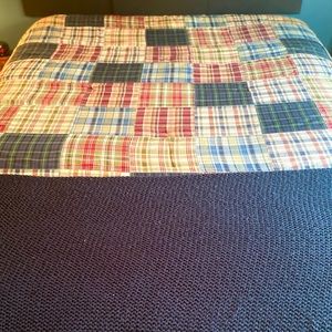 Plaid Nautica Comforter w/ (2) Pillow Shams